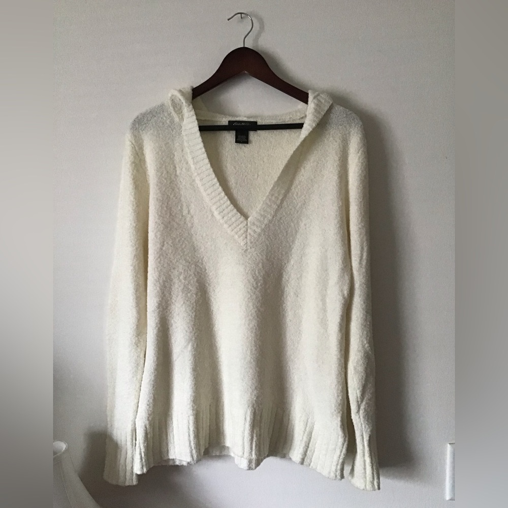 Eddie Bauer Hooded, V-Neck Sweater. Soft and cozy.